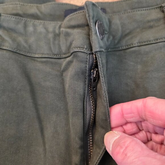 Well Worn Womens High Rise Cargo Denim Pant Straight Army Green Size 12/32 Large - Picture 8 of 17